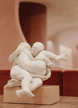 Carica l&#39;immagine nel visualizzatore di Gallery, LLADRO&#39; Scultura di una coppia insieme CODICE - 01009751