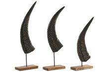 Carica l&#39;immagine nel visualizzatore di Gallery, ITEM DECORAZIONE SET 3 CORNI 20X11X65 SUPPORTO NERO CODICE - DH-220100