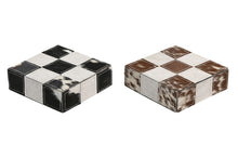 Carica l&#39;immagine nel visualizzatore di Gallery, ITEM SET GIOCO DI SOCIETA&#39; IN PELLE E ACCIAIO 15X10X15 CODICE - JM-219040