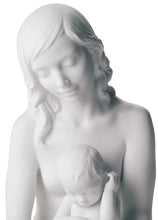 Carica l&#39;immagine nel visualizzatore di Gallery, La statuetta della madre LLADRO&#39; ART.01008404