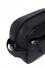 Carica l&#39;immagine nel visualizzatore di Gallery, LINE DUO BEAUTY CASE IN PELLE NERA RIF 686303 - l: 25 xh: 16 x P: 12 cm